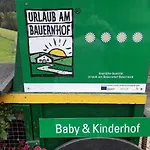 Baby- Und Kinderbauernhof Montaning *