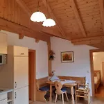 Baby- Und Kinderbauernhof Montaning