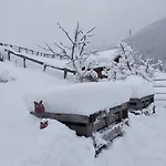 Baby- Und Kinderbauernhof Montaning Διαμέρισμα *