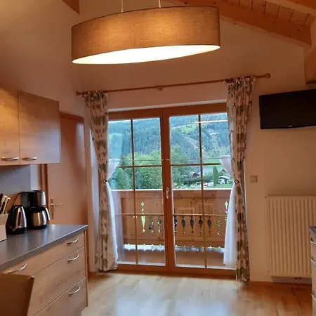 Baby- Und Kinderbauernhof Montaning Apartment *