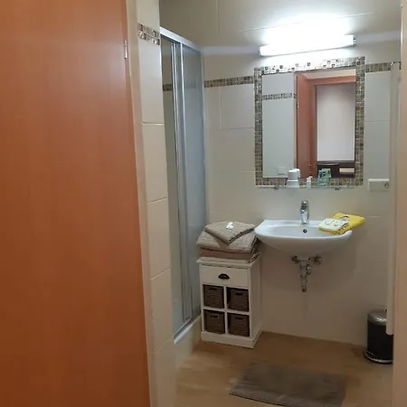 Baby- Und Kinderbauernhof Montaning Forstau (Salzburg)