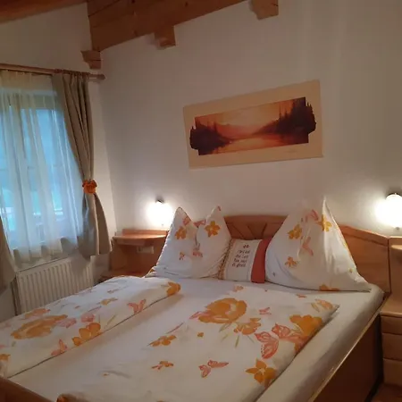 Baby- Und Kinderbauernhof Montaning Apartment