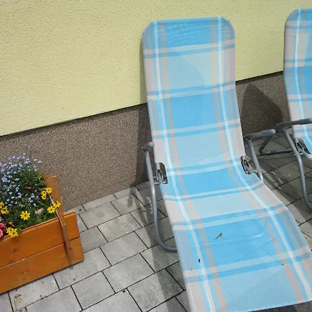 Apartment Baby- Und Kinderbauernhof Montaning *