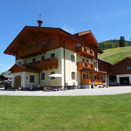公寓 Baby- Und Kinderbauernhof Montaning