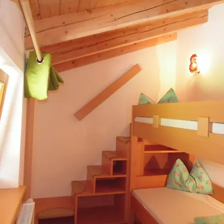 Baby- Und Kinderbauernhof Montaning Apartament *