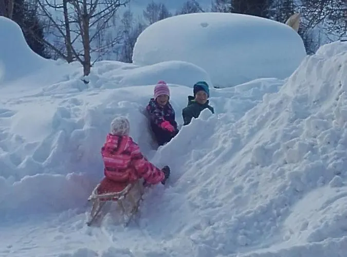 Baby- Und Kinderbauernhof Montaning Lägenhet