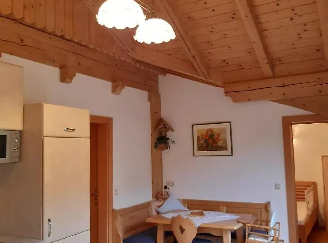 Baby- Und Kinderbauernhof Montaning