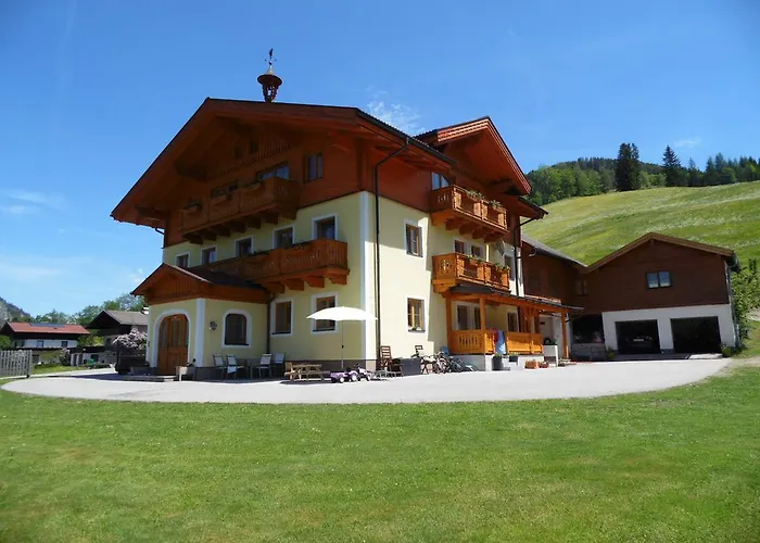 アパート Baby- Und Kinderbauernhof Montaning