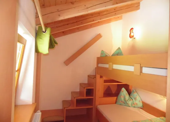 Baby- Und Kinderbauernhof Montaning アパート *